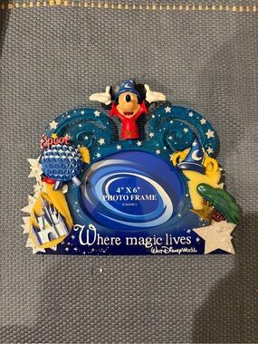 Vintage Disney Frame 2008 with original box